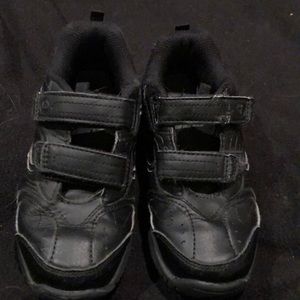 Boys sneakers
